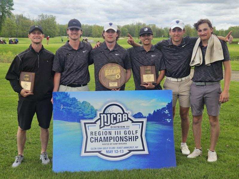 Thunderwolves win regional links title