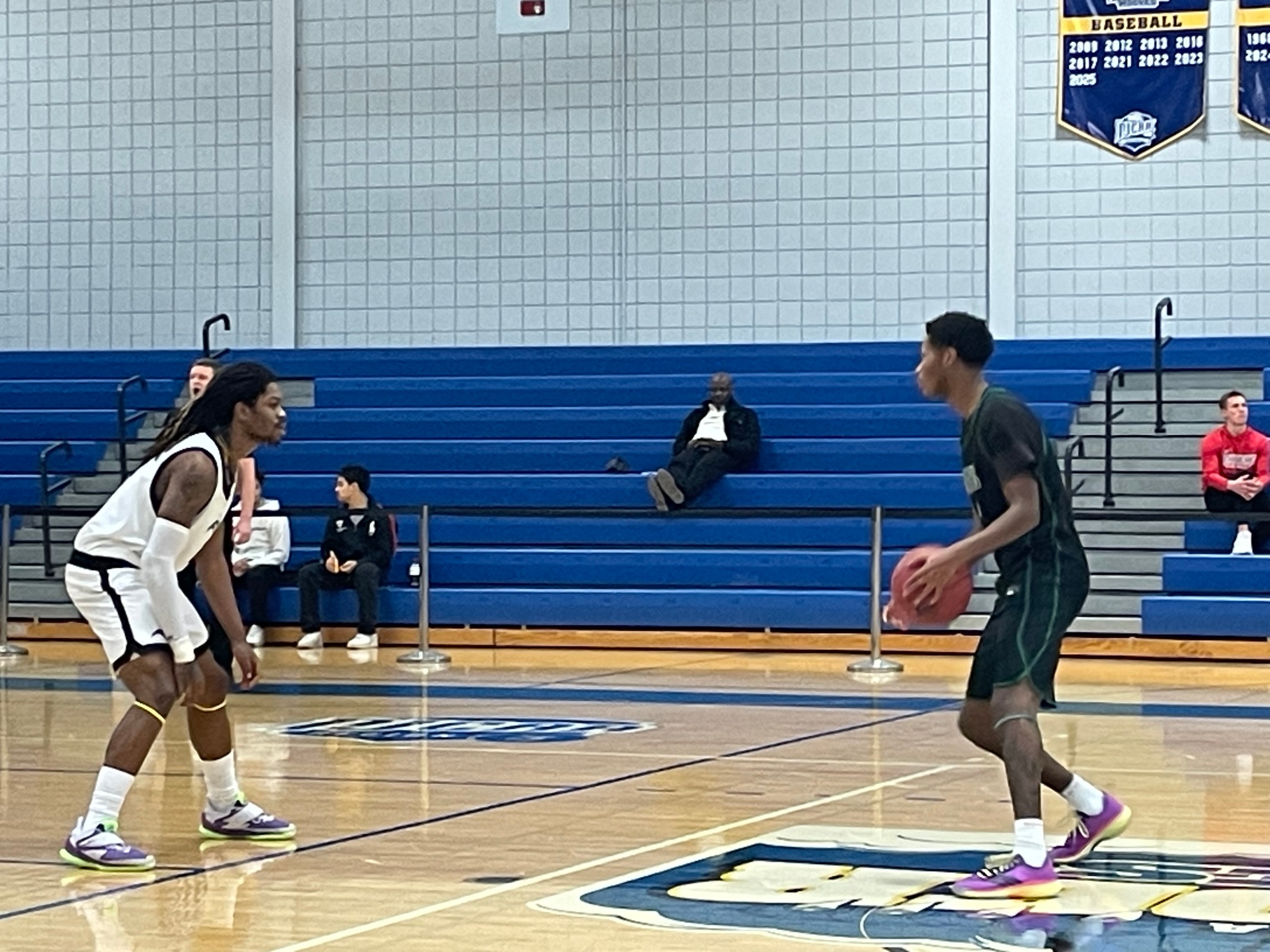 Thunderwolves win fourth in a row in mid-week tilt with Mohawk Valley