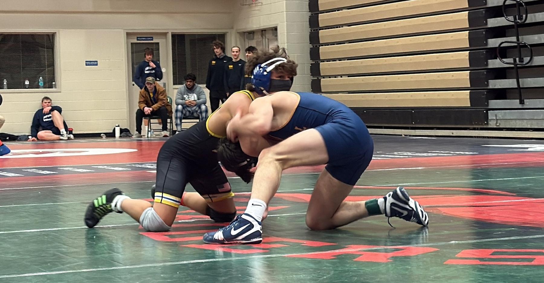 Barrientos wins fourth 125-pound title of season, headlines T&rsquo;Wolves efforts at Jayhawk Open